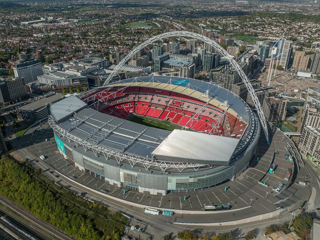 ᐈ 10 найбільших футбольних стадіонів у світі - великі футбольні стадіони - самі великі 2024