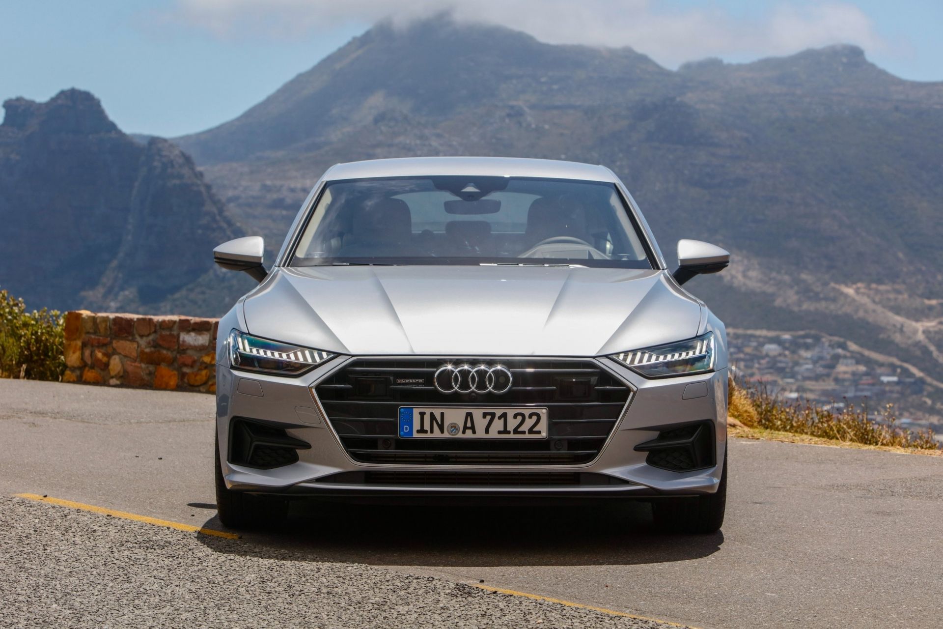 Запчасти Audi оригинальные и качественные в интернет-магазине