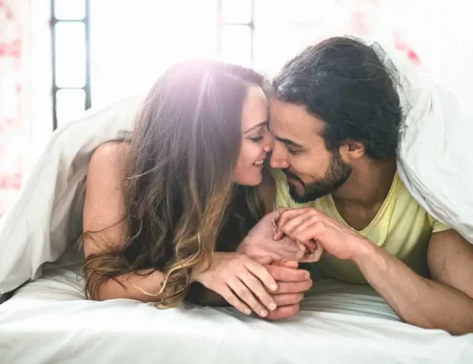 Дилдо и секс машина: когда хочется жестко, глубоко и без остановки