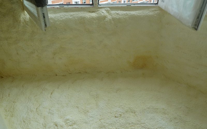 Преимущества утепления дома ППУ (Пенополиуретаном) в Украине