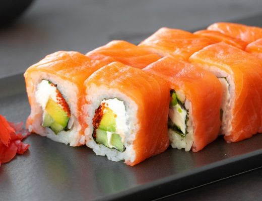 Кому идеально зайдут роллы Филадельфия с доставкой